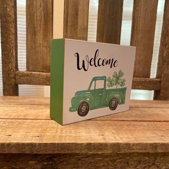 St. Patricks Day Shamrock Truck Decor Bundle, Farmhouse Happy St. Patrick’s Day - Picture 12 of 16